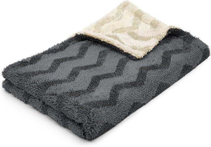 Fantasticlean Extra Large Car Drying Towel- 36‘’ by 24'' -Premium Microfiber Cleaning Cloth with Twisted Loop & Coral Fleece, Ultra Absorbent, Scratch-Free for Car Detailing