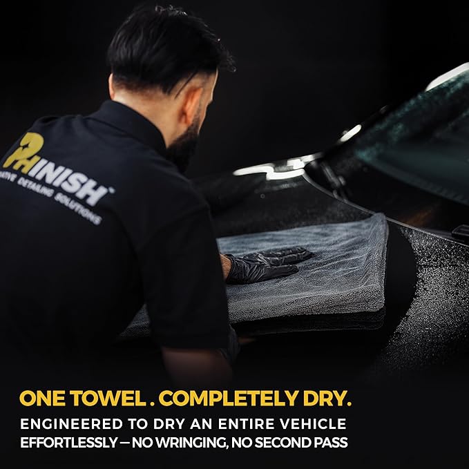 The Giant Giant 24"x36" Car Drying Towel – Ultra Absorbent 1200 GSM Twisted Loop Microfiber, Scratch-Free, Streak-Free, 70/30 Korean Blend – Includes Wash Mitt & Glass Towel for Auto Detailing